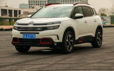 Auto Express. Citroen C5 Aircross test drive.