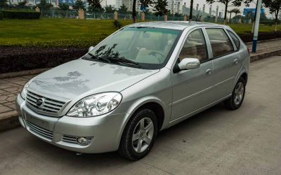 Auto Express. Lifan 520i. Car review.