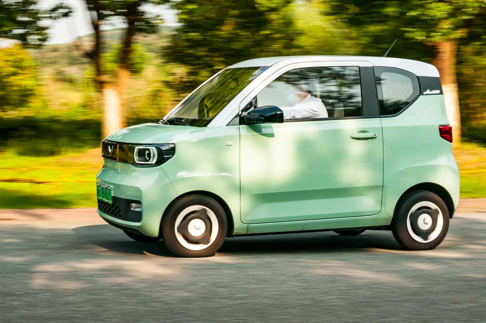 Autocar. China in your hand: Wuling Mini EV driven.